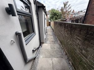 Photo 17- click for photo gallery